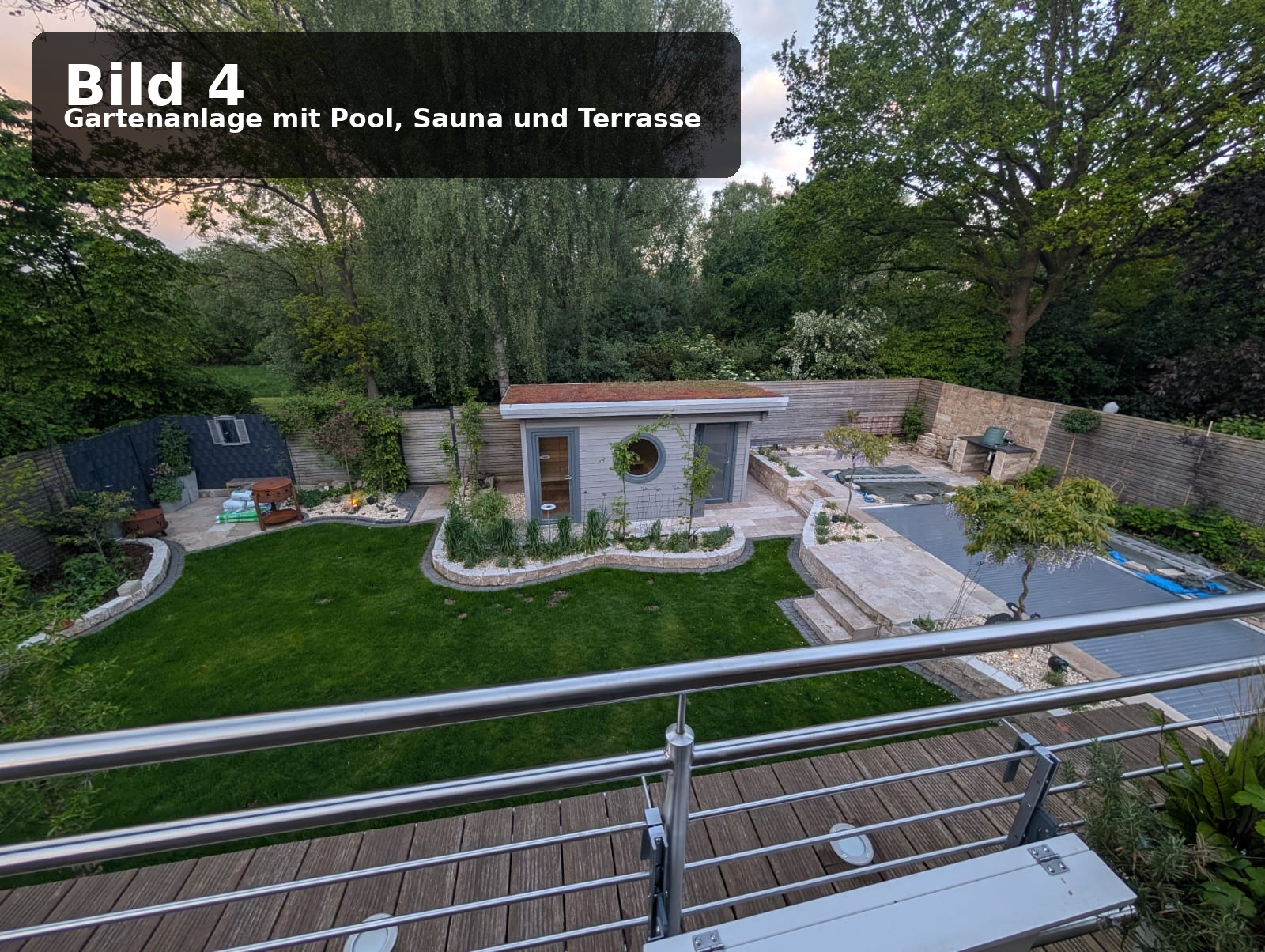 Gartenanlage der Langeooger Straße 34 mit Pool und Sauna